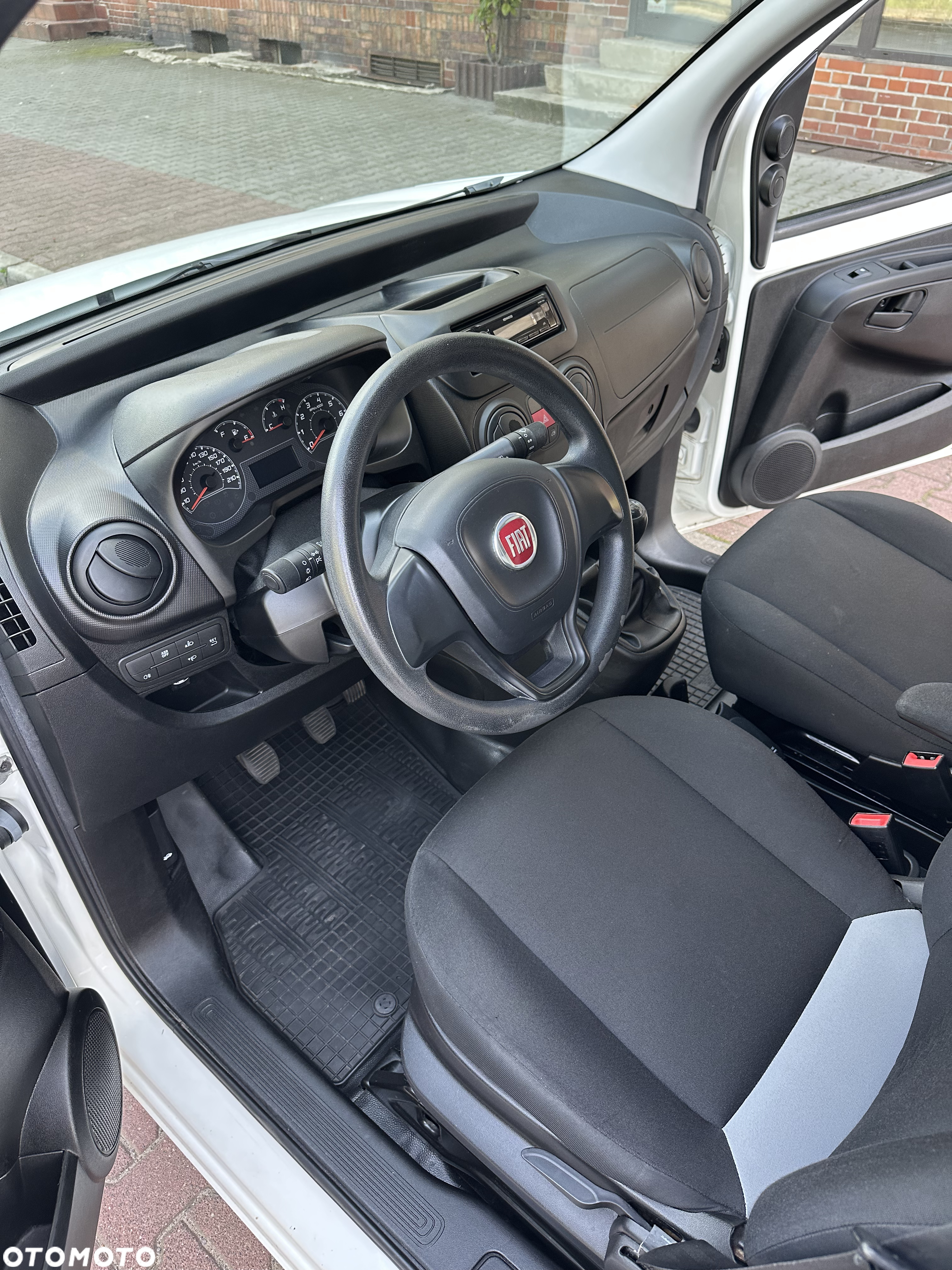 Fiat Fiorino Kombi 1.4 8V SX - 19