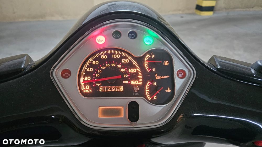Piaggio Vespa - 6