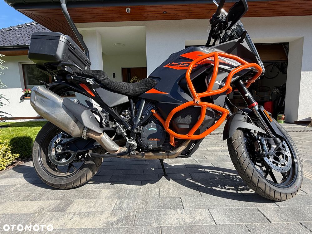 KTM Adventure - 1