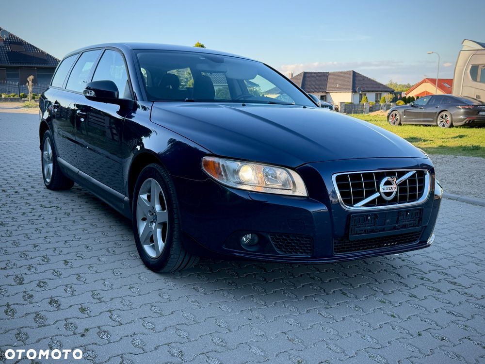 Volvo V70 2.0D Summum - 4