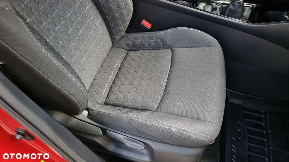 Toyota C-HR 1.2 T Premium - 33