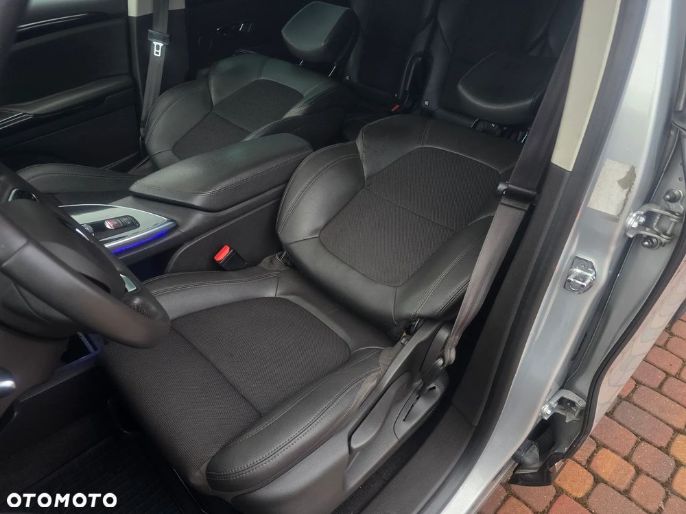 Renault Espace 1.6 dCi Energy Initiale Paris EDC 7os - 17