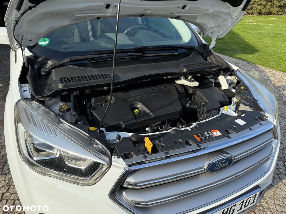 Ford Kuga 2.0 TDCi 4x4 Titanium - 40