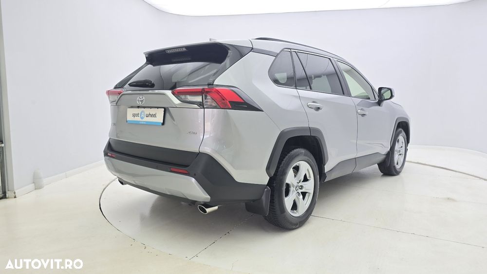 Toyota RAV4 2.0P 6MT AWD Dynamic - 7