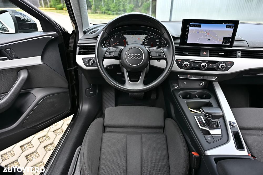 Audi A4 Avant 30 TDI S tronic - 21