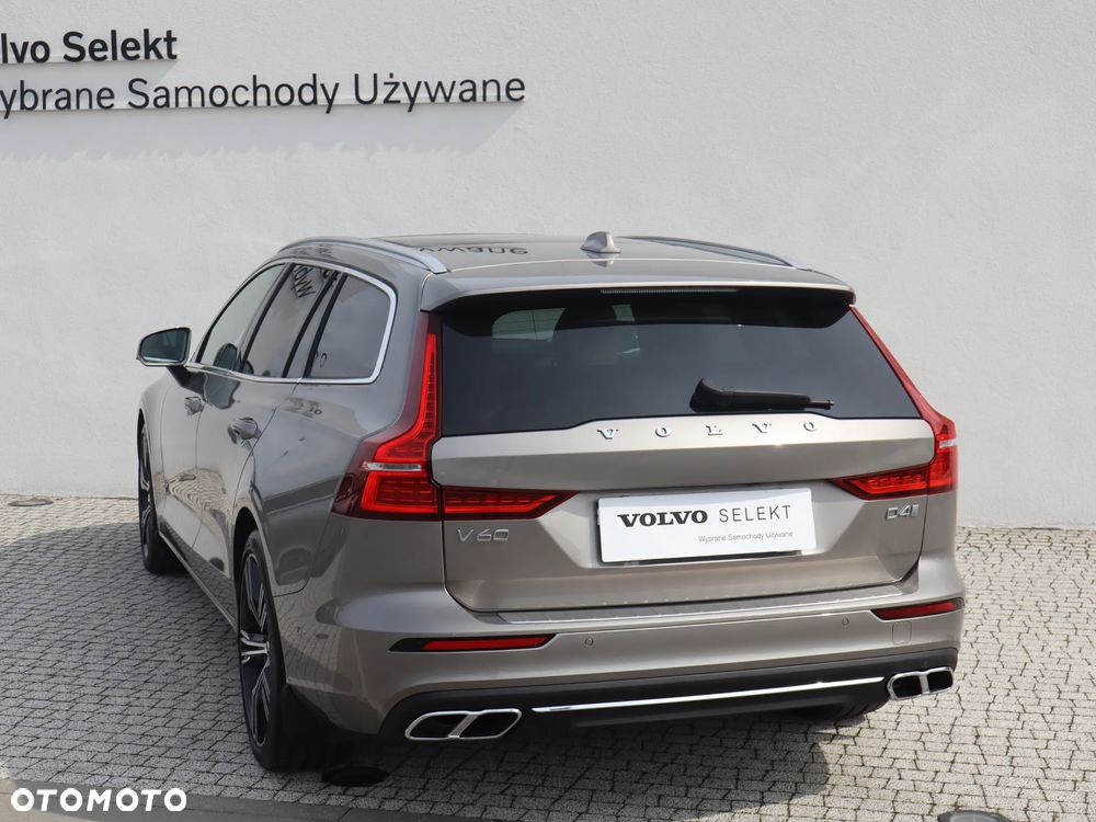 Volvo V60 D4 Inscription - 4