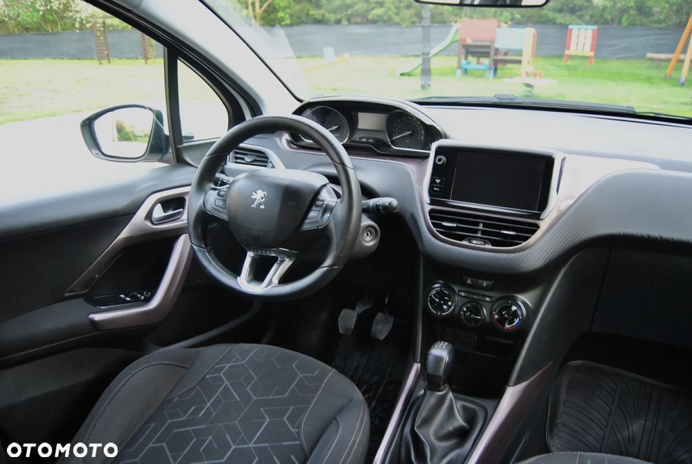 Peugeot 2008 82 VTI Active - 11