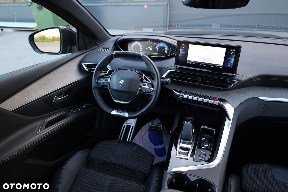 Peugeot 3008 225 e-EAT8 GT Pack - 28