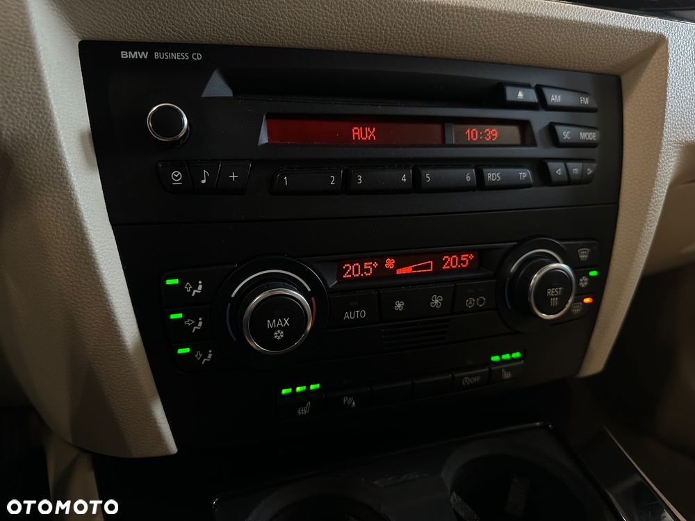 BMW Seria 3 320d DPF - 23