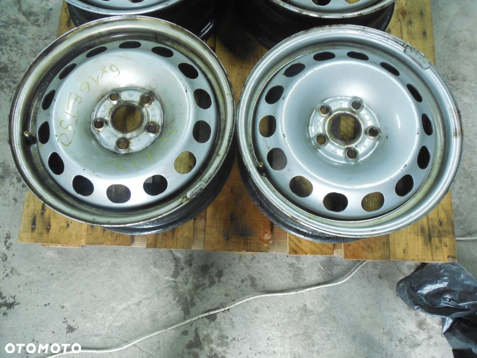 FELGI Felga stalowa Volkswagen OE Caddy 6.0" x 16" 5x112 ET 50 Komplet - 2