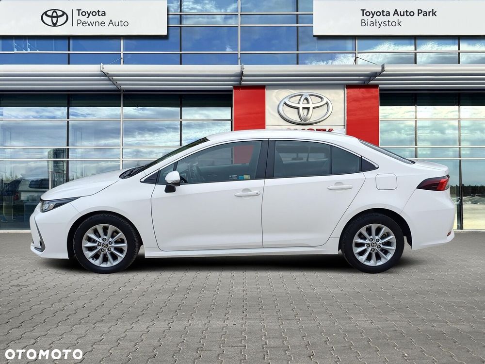 Toyota Corolla - 2