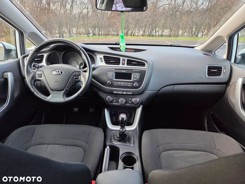 Kia Ceed 1.4 M - 6