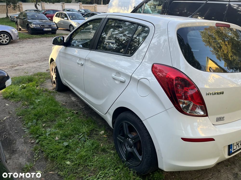 Hyundai i20 1.1 CRDi Style - 5