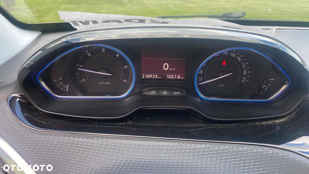 Peugeot 2008 e-HDi FAP 92 STOP & START Allure - 6