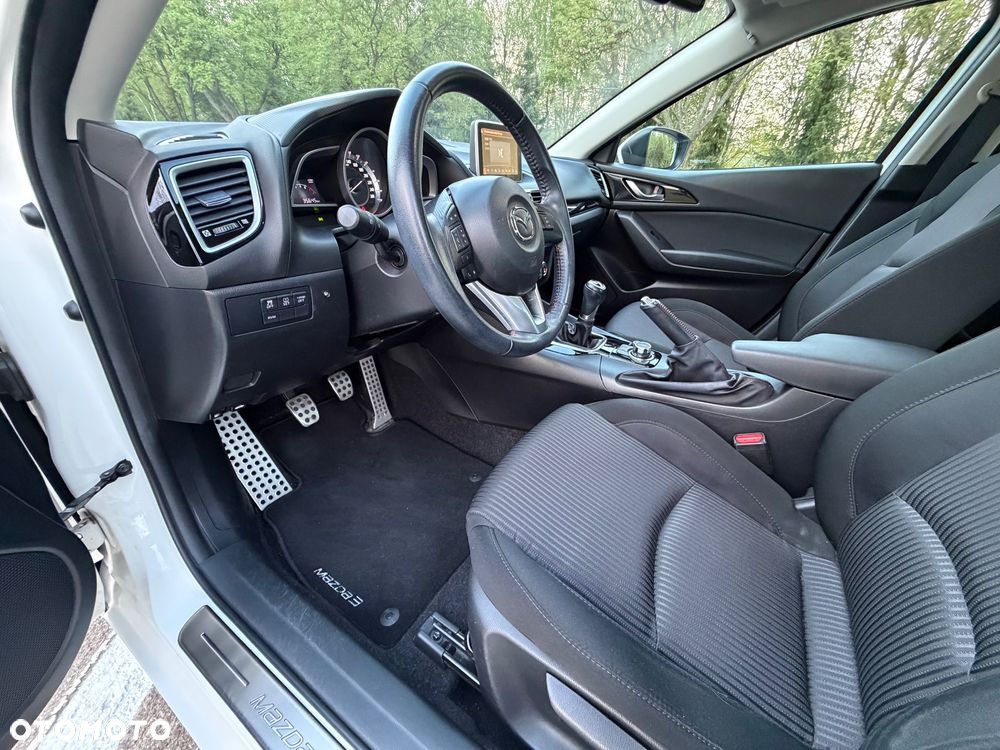 Mazda 3 2.0 Skyenergy i-Eloop - 10