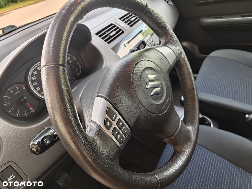 Suzuki Swift - 21