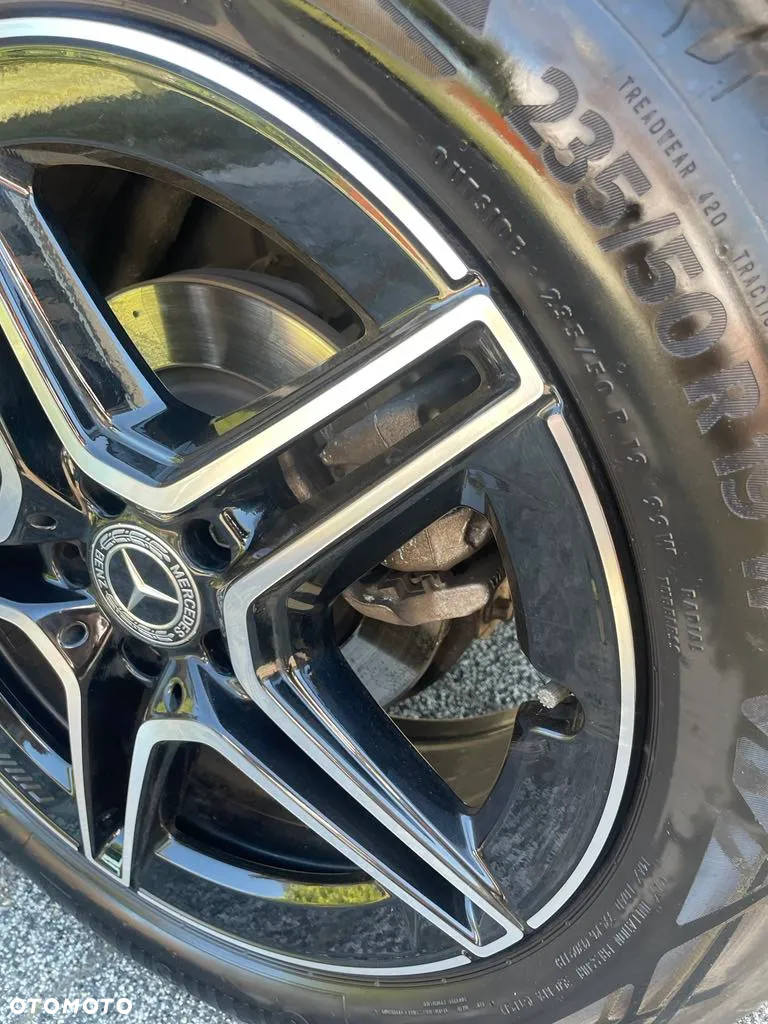 Mercedes-Benz GLA 200 Business Edition - 10