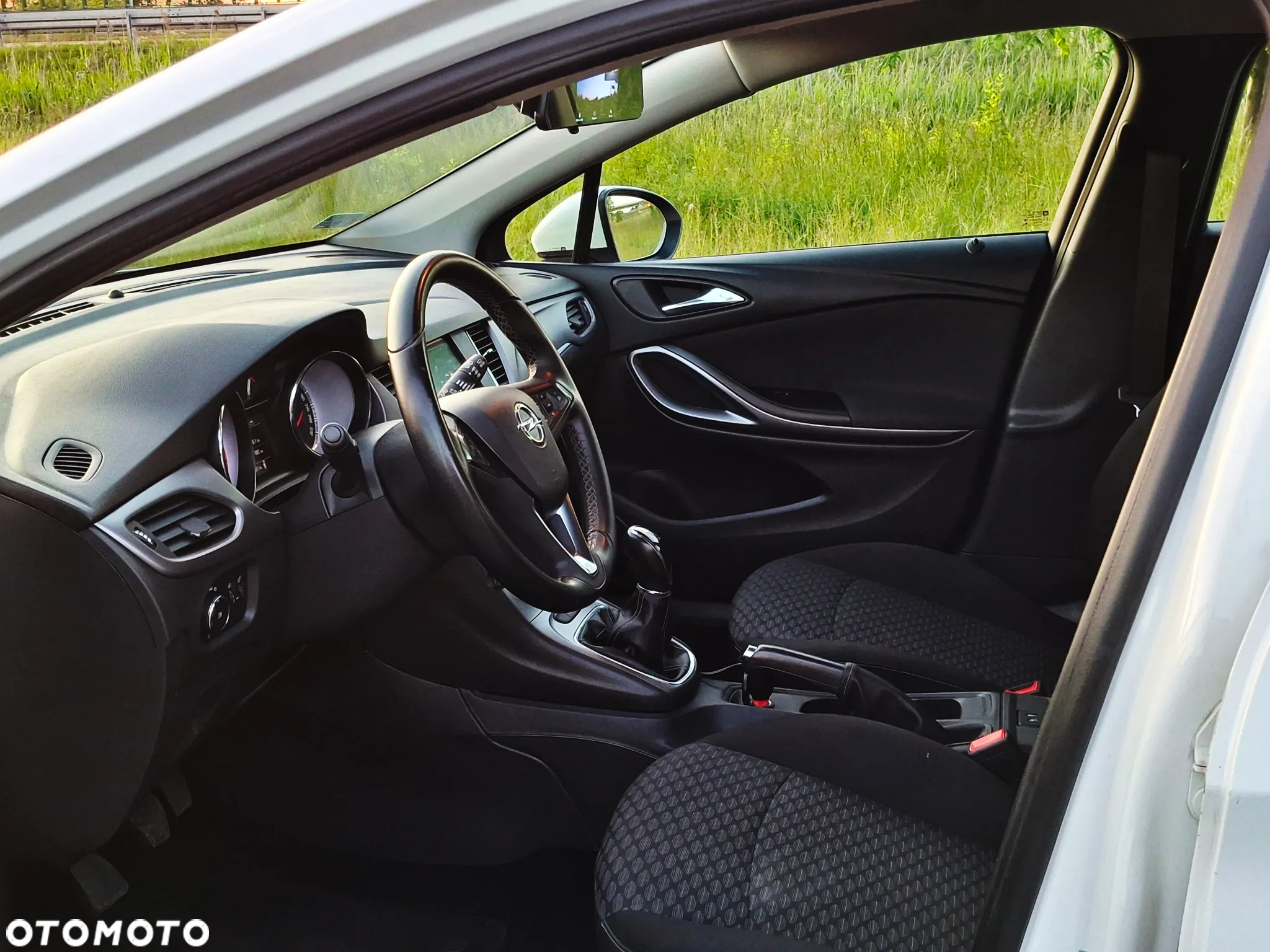 Opel Astra V 1.6 CDTI Enjoy - 6