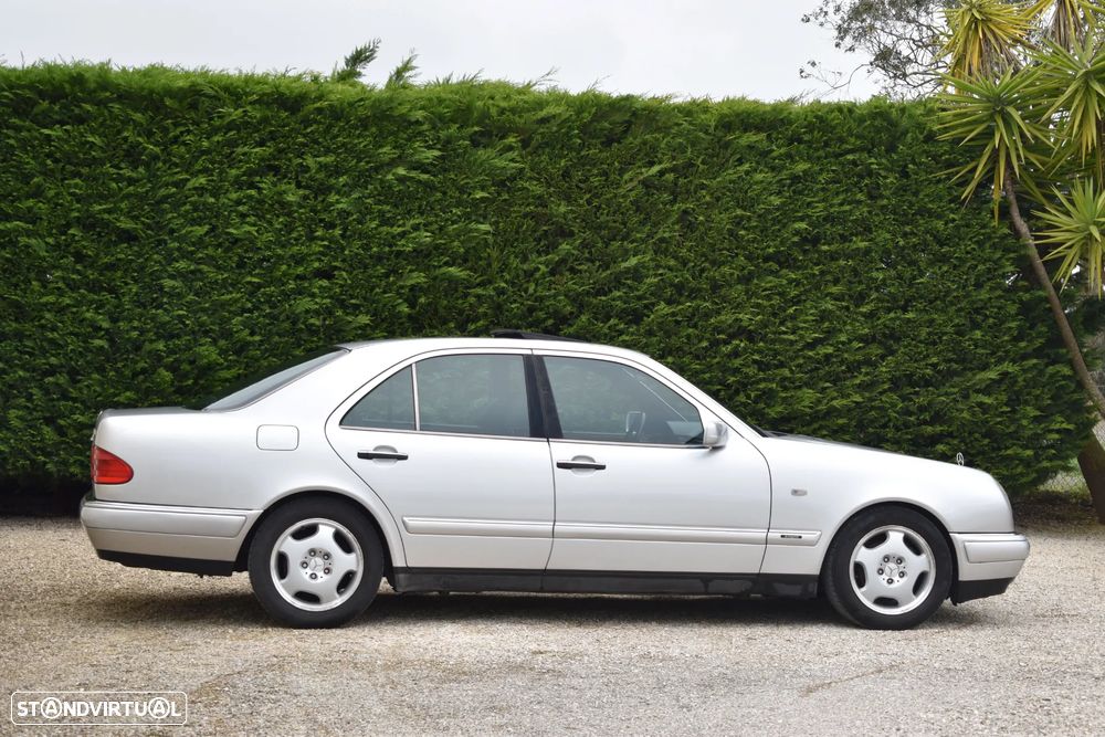 Mercedes-Benz E 290 TD Avantgarde - 28