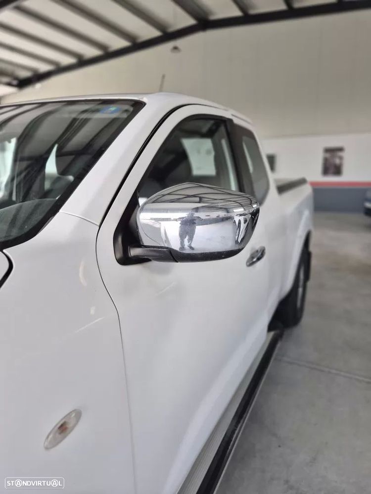 Nissan Navara 2.3 dCi CD 4WD Acenta - 23