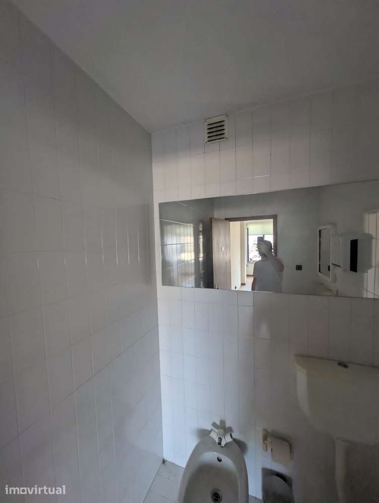 Escritório 45 m² – 1.º piso – Avenida da República, Vila Nova de Gaia" - Grande imagem: 3/5