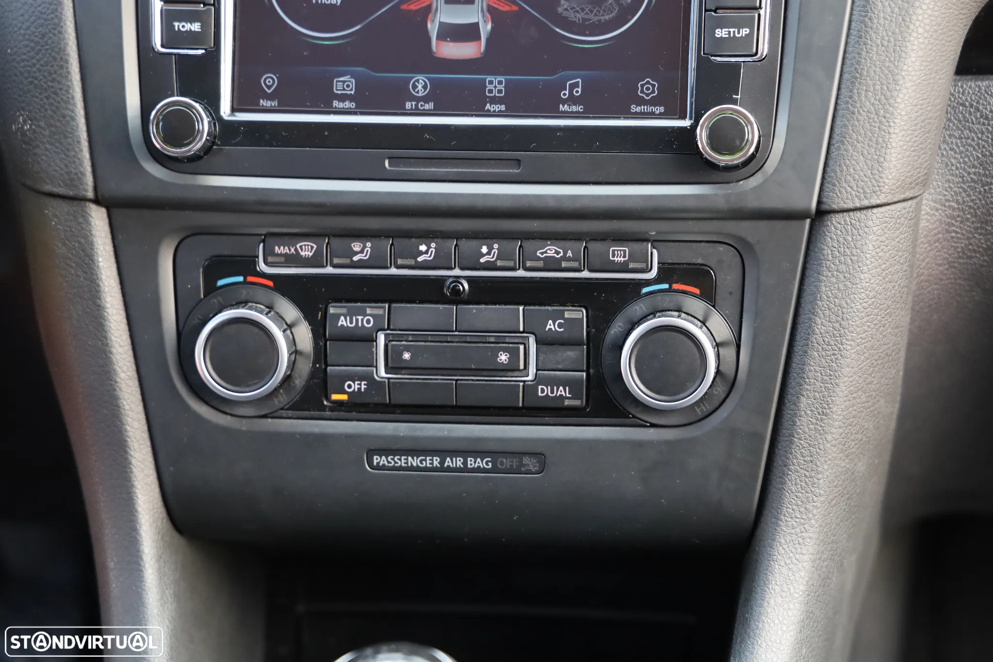 VW Golf 2.0 TDi Confortline - 21