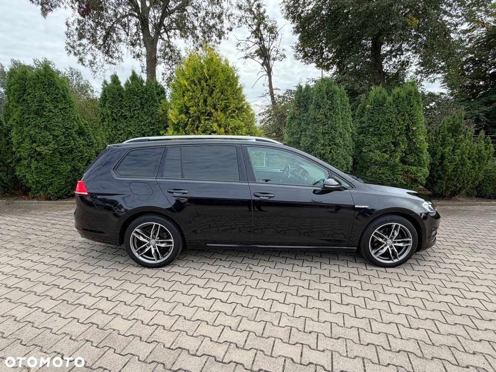 Volkswagen Golf - 20