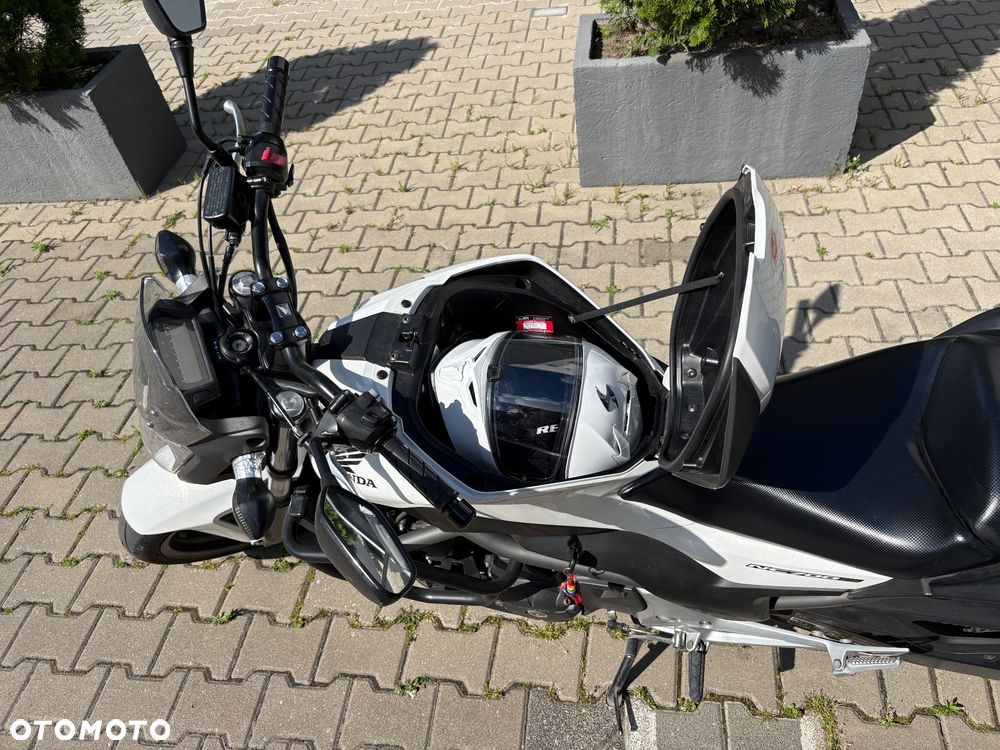 Honda NC - 9