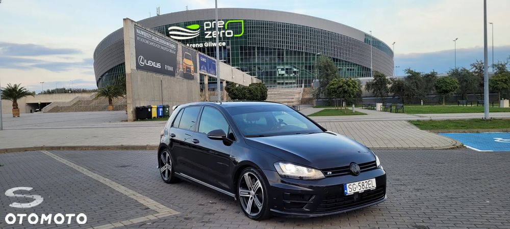 Volkswagen Golf - 14