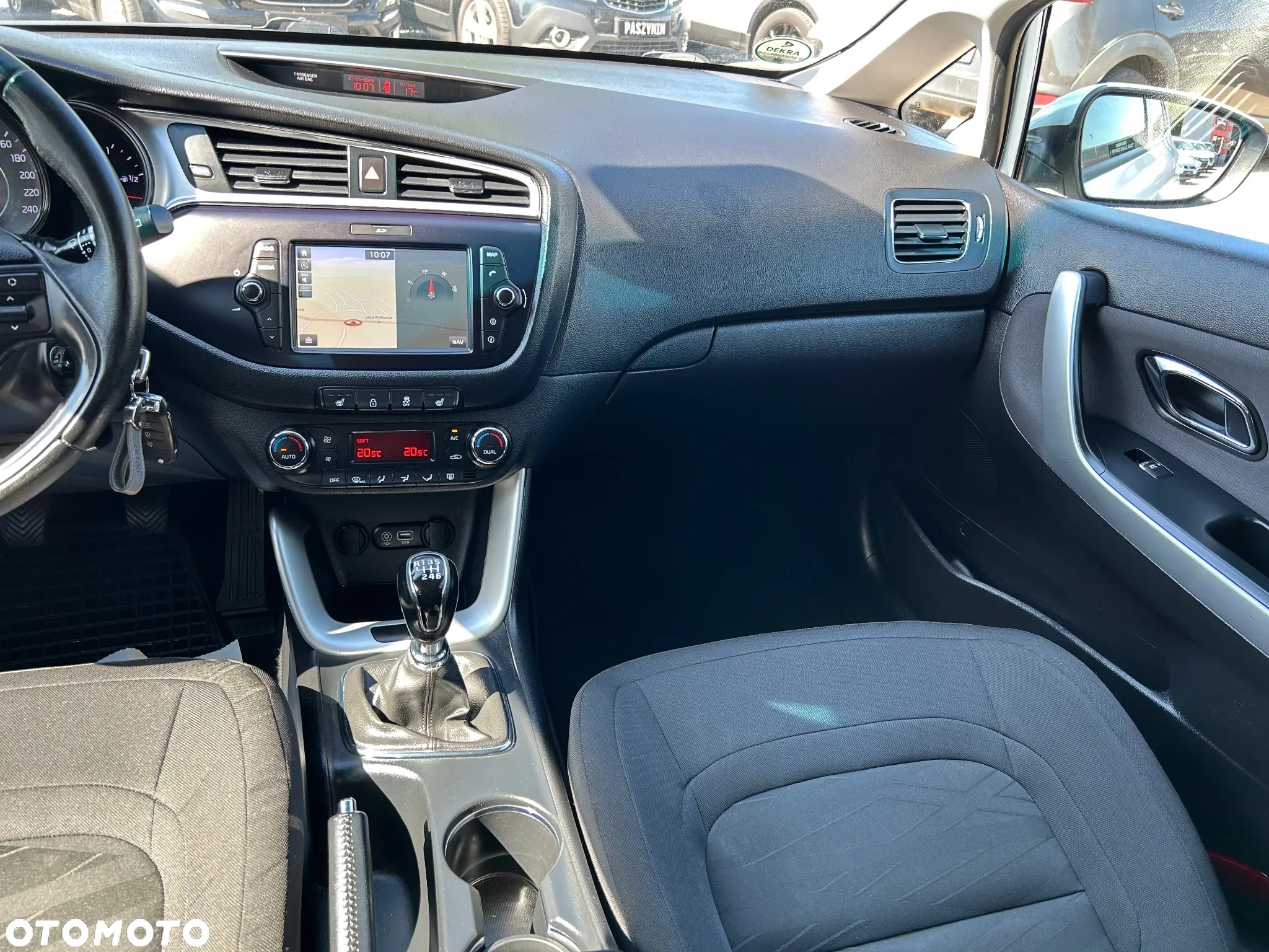 Kia Ceed 1.4 Attract - 13
