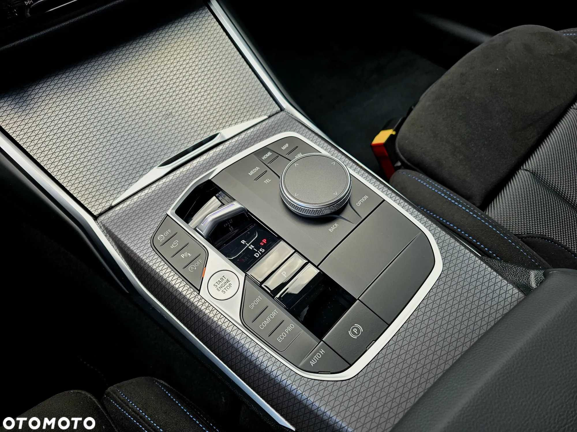 BMW Seria 3 M340i xDrive mHEV sport - 27