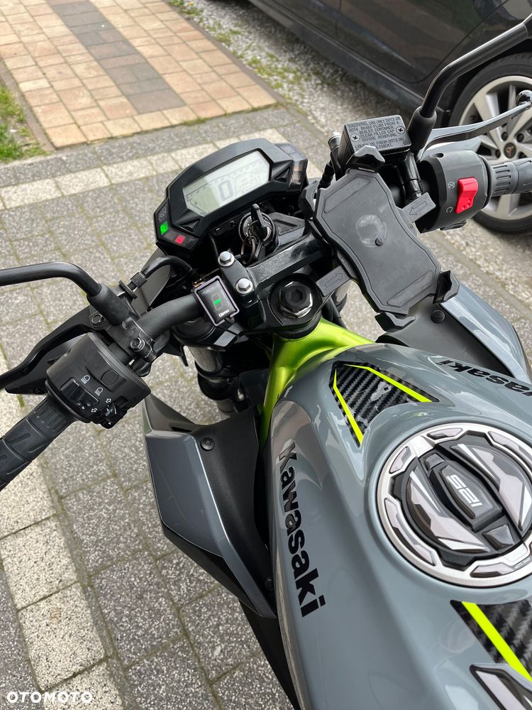 Kawasaki Z - 6