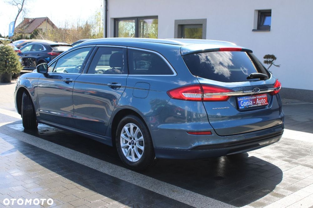 Ford Mondeo - 4