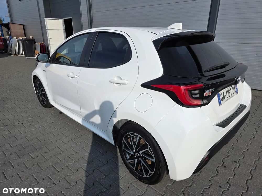 Toyota Yaris 1.5 Executive CVT - 5