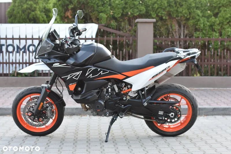 KTM Adventure - 18