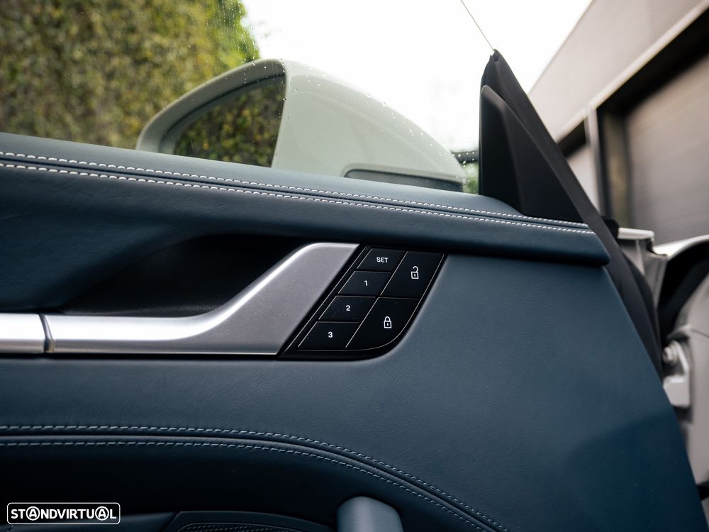 Porsche 911 (992) Turbo S PDK - 41