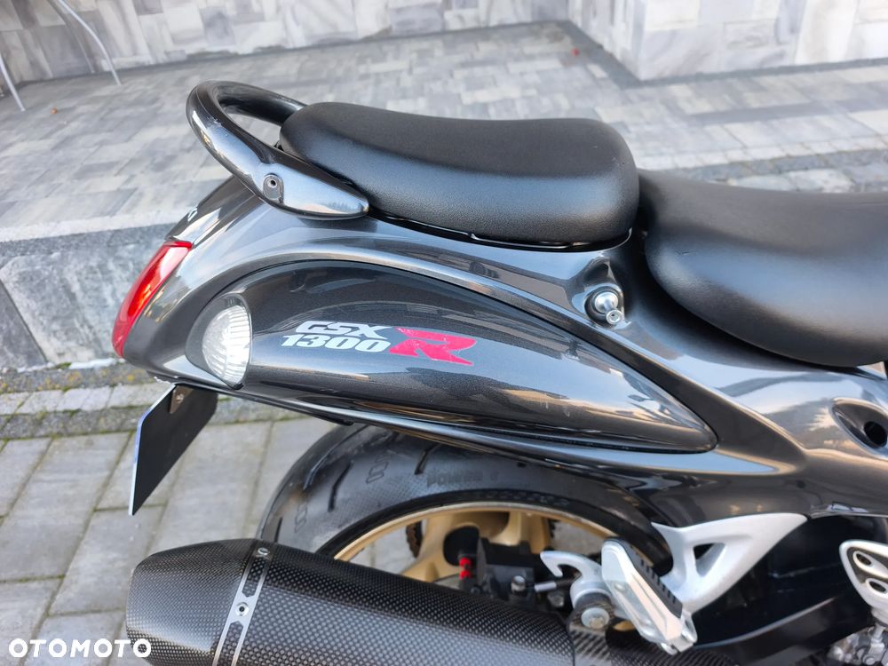 Suzuki GSX-R - 10