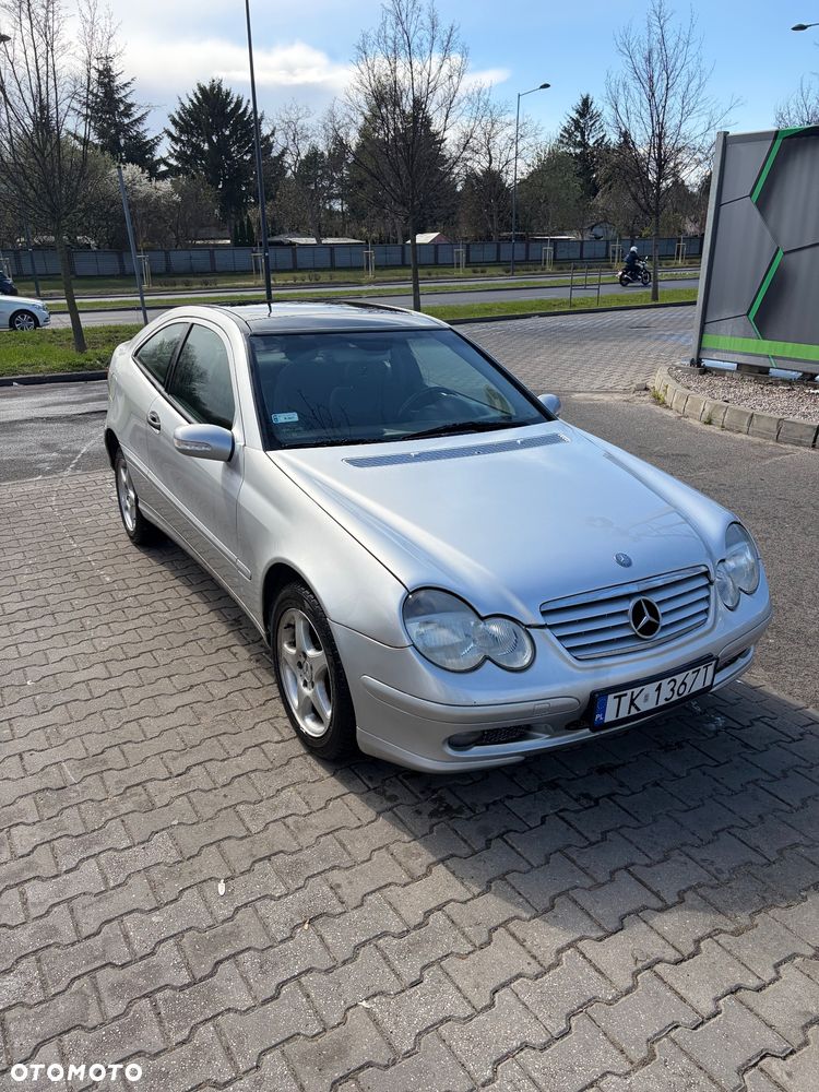 Mercedes-Benz Klasa C 180 - 3