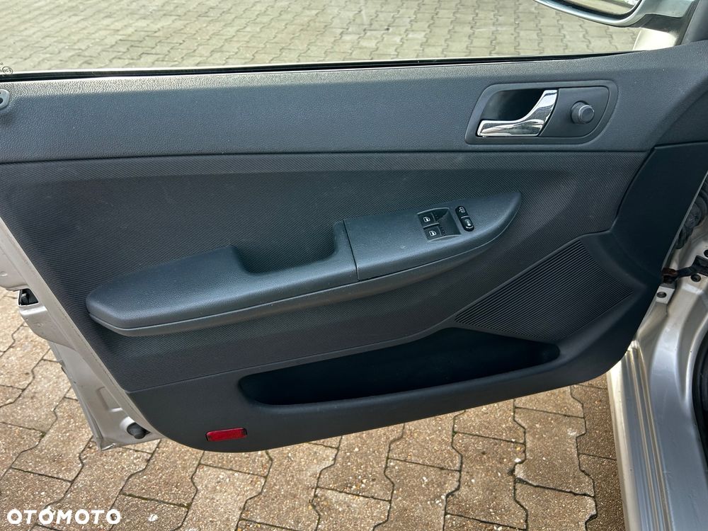 Skoda Fabia 1.4 16V Choice - 18