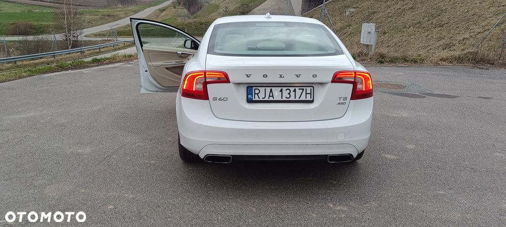 Volvo S60 2.5 T5 AWD - 15