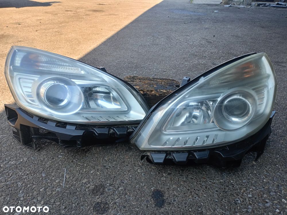 Lampy przednie Renault Scenic 2 polift soczewka - 1