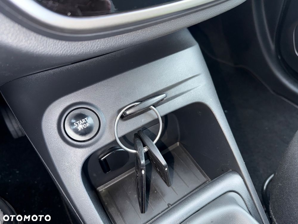 Renault Captur (ENERGY) TCe 90 BOSE EDITION - 20