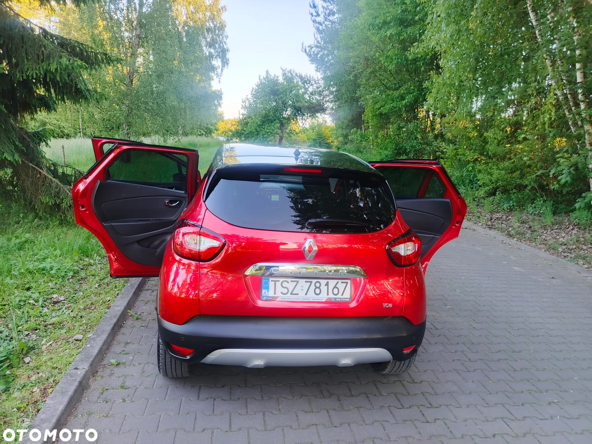 Renault Captur 0.9 Energy TCe Helly Hansen - 26