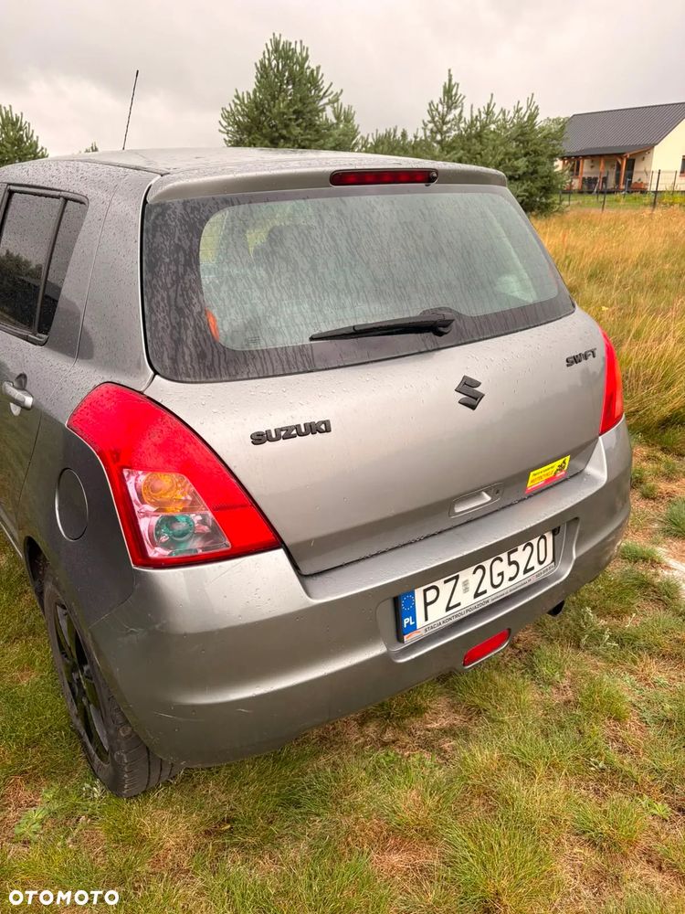 Suzuki Swift 1.3 DDiS 16v GLX DPF - 2