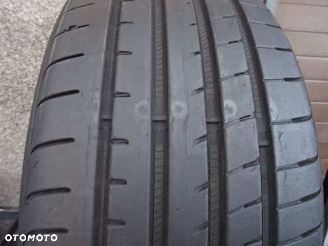 225/40/R19 93Y RSC Goodyear Eagle F1 Asymetric 3 - 1
