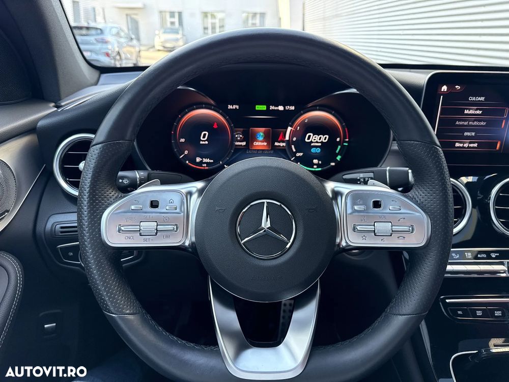 Mercedes-Benz GLC Coupe 300 de 4Matic 9G-TRONIC AMG Line Plus - 22