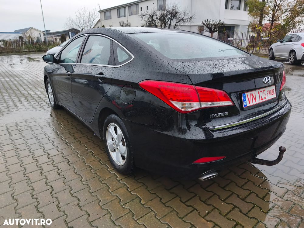 Hyundai i40 i40cw 1.7 CRDi blue Style - 3