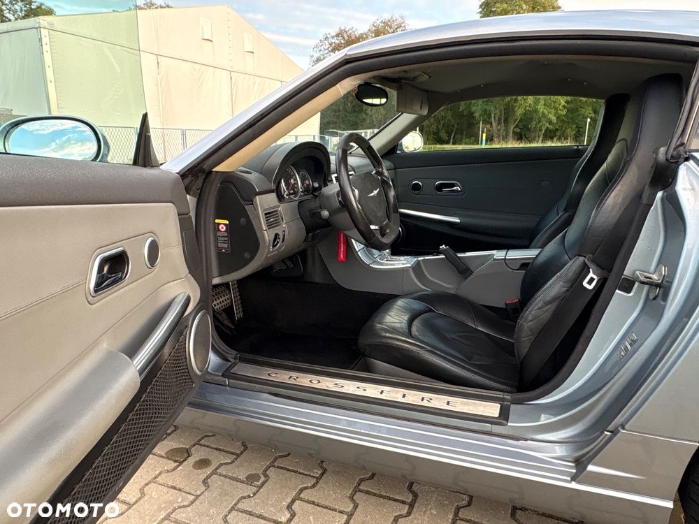 Chrysler Crossfire Standard - 8