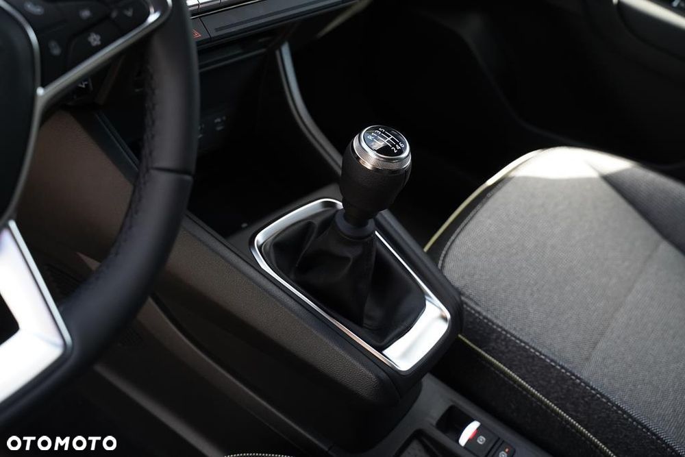 Renault Captur - 21