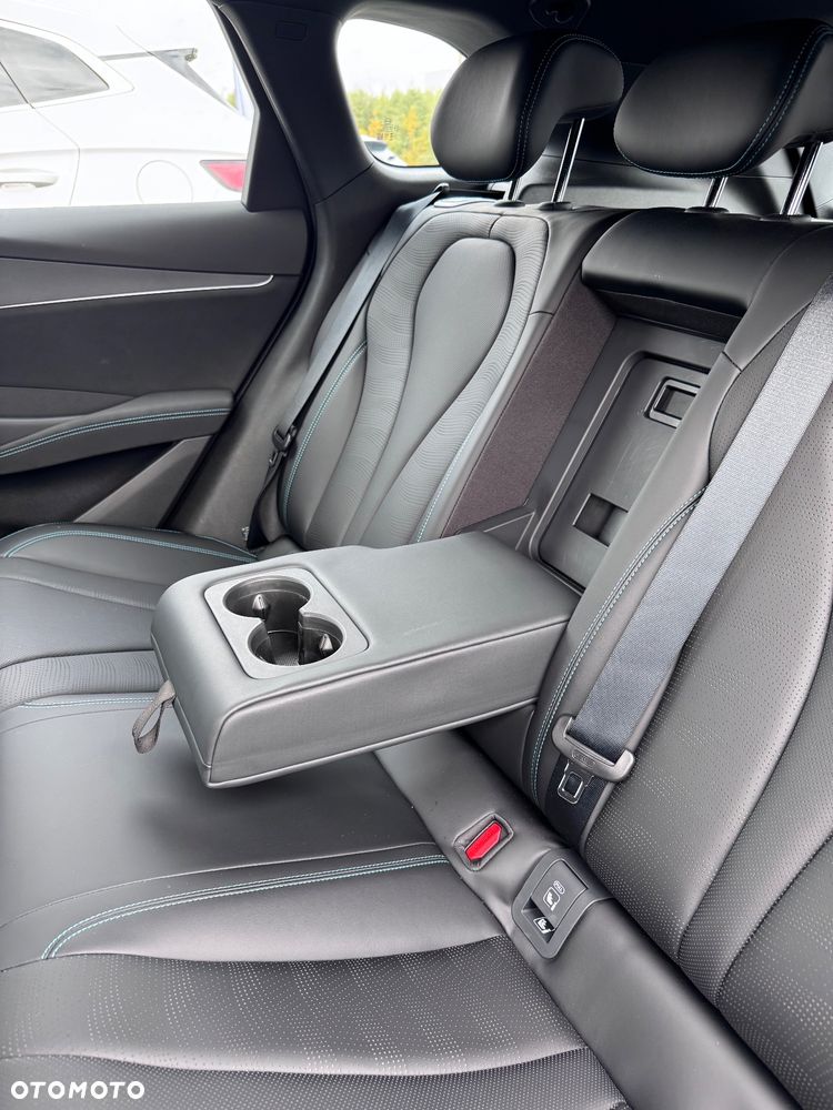 BYD Seal 6 - 18